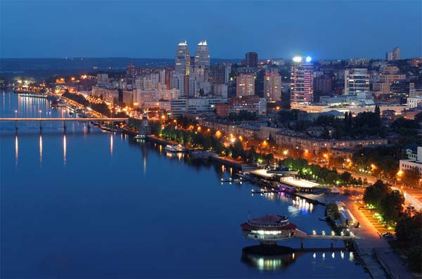 Днепропетровцы не хотят расставаться с… Днепропетровском