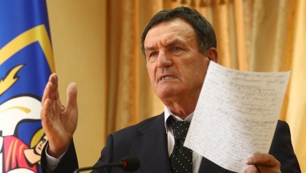 Суддя Чернушенко: Порошенко та Філатов замовляли у мене справи