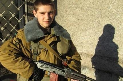 Террористы «ДНР» заманивают в свои банды подростков, рассчитываясь с ними едой