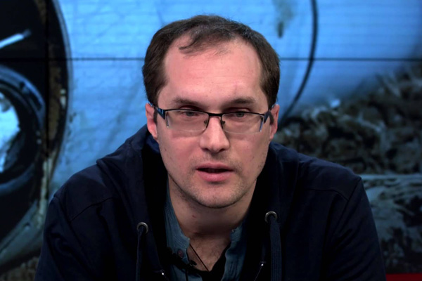 Министр обороны Гелетей — это Пьер Ришар в роли резидента, — Бутусов