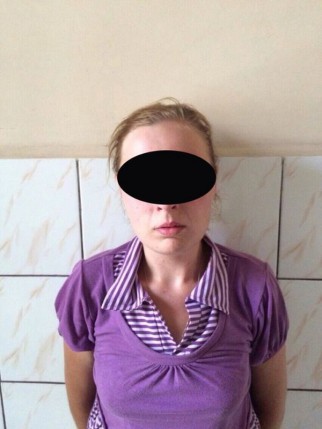 В КРАМАТОРСКЕ ПОЙМАЛИ СНАЙПЕРШУ БОЕВИКОВ “ДНР”. ФОТОФАКТ