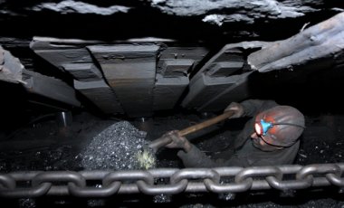 Санкциям вопреки. Как боевики ДНР и ЛНР торгуют углем с Европой