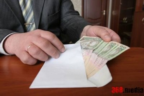 Депутат сельсовета Львовской области получил взятку в 580 тысяч гривен