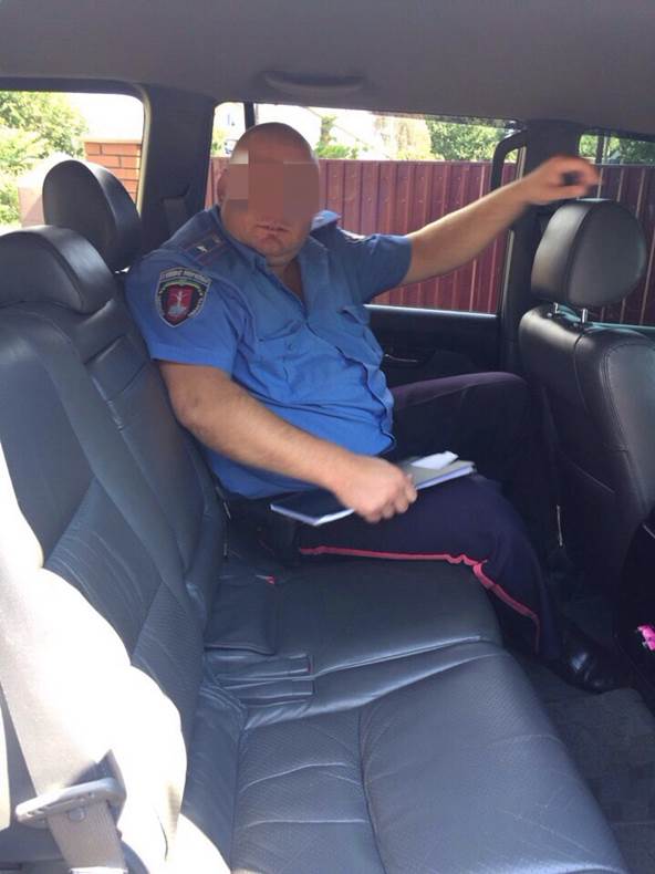 На Одещині СБУ затримала дільничного міліціонера на хабарі