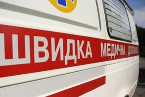 В Киеве мужчина упал с моста и выжил