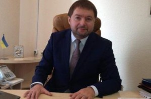 Пойманный на взятке глава Службы занятости пожаловался на бедность