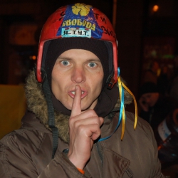 Порошенко обанкротил банк, вымогая у владельца завод КрАЗ