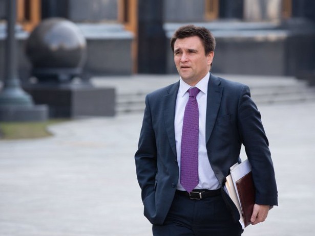 Навіщо Клімкін дурить українців з новим "золотом Полуботка"