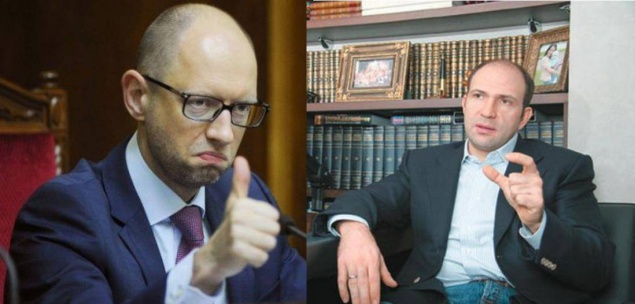 Парцхаладзе разрешил Яценюку чуть-чуть взять у БПП