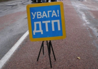 На дорозі «Київ-Чернігів» в ДТП загинули дві людини, постраждала 6-річна дитина