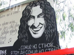 В Одессе появилась стена памяти Кузьмы Скрябина (видео)