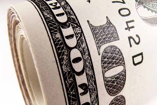 Команда могильщиков заканчивает утилизацию банка «Контракт»