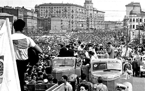 Черный рынок валюты в СССР: за что расстреляны Буонаротти, Косой и Антиквар