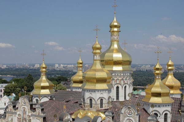 Православная «прачечная». Раскрыт механизм отмывания госсредств через Киево-Печерскую Лавру