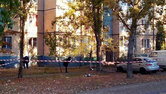 У Кривому Розі біля школи прогримів вибух