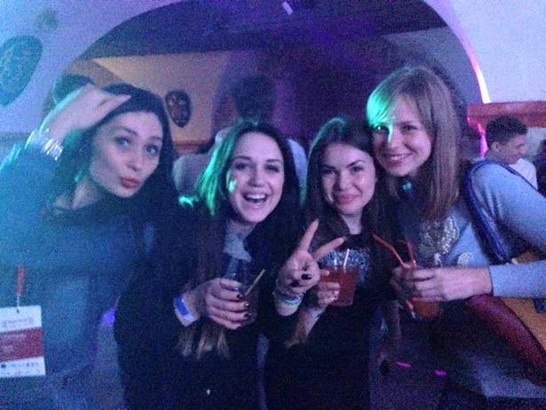 Юна кандидатка в депутати Львівської облради показала ганебну роботу свого штабу (ВІДЕО)