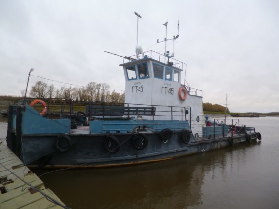 На Киевщине взорвался буксирный теплоход