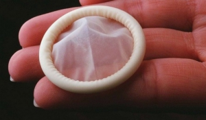 Бойовики ІДІЛ боротимуться з Путіним за допомогою презервативів (відео)