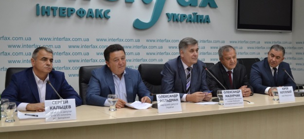 "Наш Край" – партія мерів, прогульників та голосувальників за диктатуру