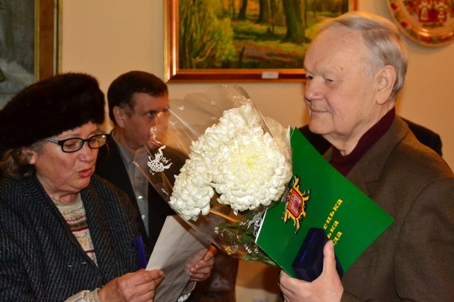 Украинский поэт Борис Олийнык отказался декоммунизироваться и готов к аресту