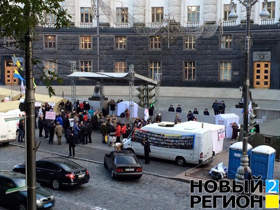 Мы можем сколько угодно играться в революции и проливать кровь