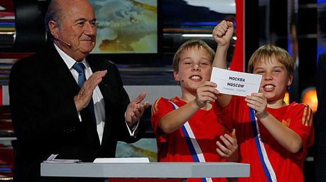 В России истерика из-за скандального признания Блаттера