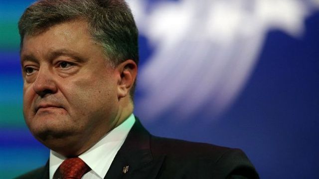 Порошенко: На Корбані ніхто зупинятися не буде