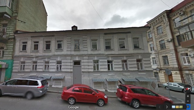 У экс-президента Украины отбирают дом в Киеве: опубликовано фото