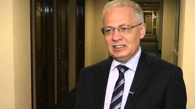 Порошенко не понимает требований и ожиданий граждан, - депутат от РПЛ