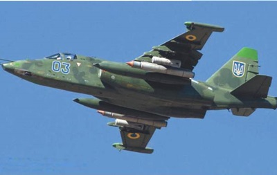 Под Запорожьем разбился военный самолет