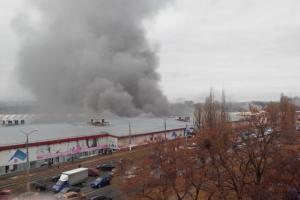 В Харькове горит рынок "Барабашово"