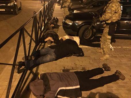 СБУ на Волині затримала організоване угруповання видобувачів бурштину