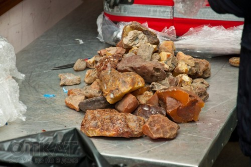 Через Одесский аэропорт пытались вывезти янтарь на сумму 9 млн грн