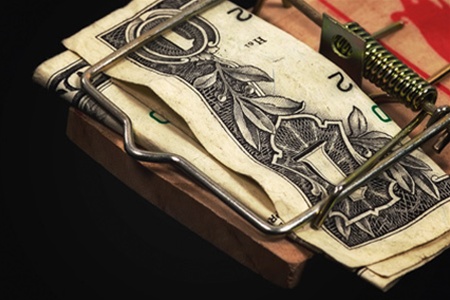 Квартирна мафія у Києві, або Як людина наодинці залишається з шахраями