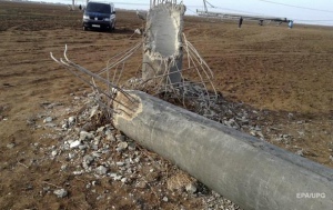 Крымские татары назвали причину падения опор