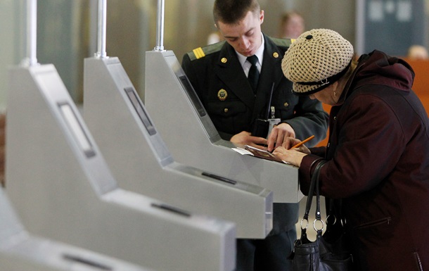 Опрос: 70% украинцев не видят будущего в стране