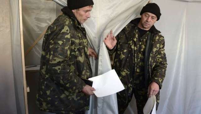 На выборах в Мариуполе и Красноармейске начались «карусели»