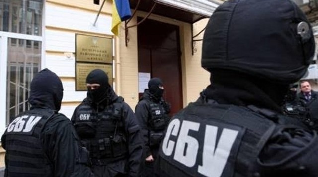 Подсказка для ботинка Парасюка: Дмитрий Нескоромный