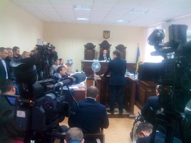 «Евромайдановцы» захватили судью Малиновского суда
