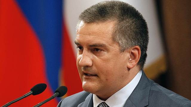 Аксенов заявил, что Крым вернулся в Советский Союз. ВИДЕО