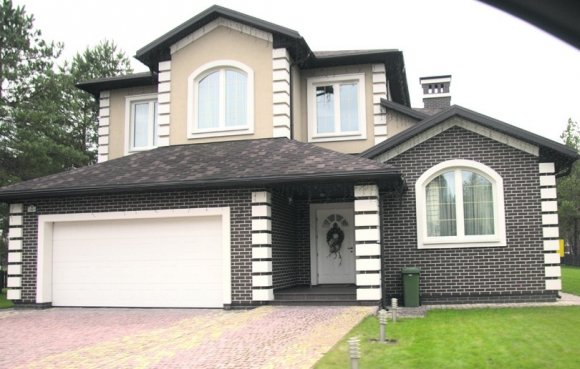 У кого из министров самый дорогой особняк