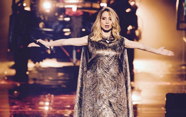 Полиция Киева забрала права у известной певицы