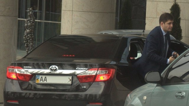 Фотофакт: Сакварелидзе катается по Киеву на служебной Toyota за 800 тысяч