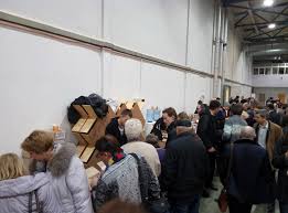 В соцсетях возмущены раздачей сладостей на форуме Саакашвили: опубликованы фото