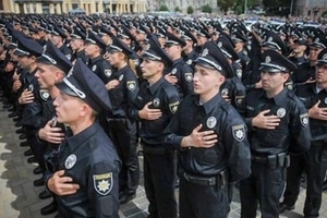 Призрак космических зарплат в МВД: полицейские уже столкнулись с финансовыми трудностями