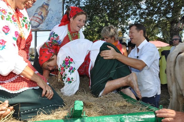 Что заставило Олега Ляшко голосовать за бюджет