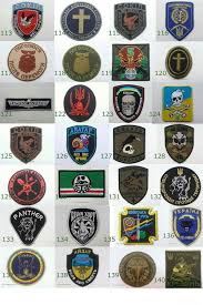 В сети появилась коллекция нашивок украинских добровольческих батальонов: опубликованы фото