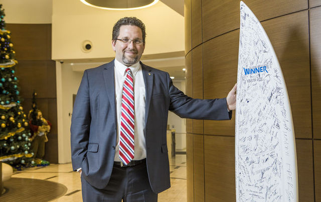 Автодилери впали на історичне дно, але не втрачають надії виїхати з ями