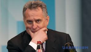 Коболєв розказав, як "витрушували" газовий борг з Фірташа