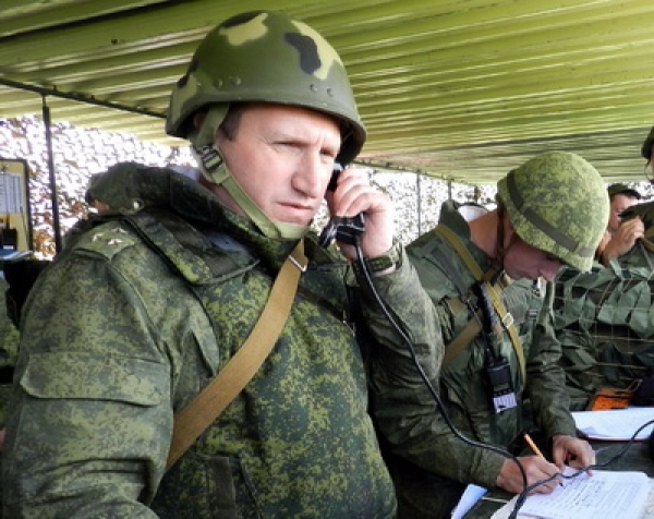 Действующий полковник российской армии Рузинский руководит боевиками "ЛНР", - разведка